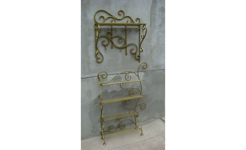  Κρεμάστρα 08