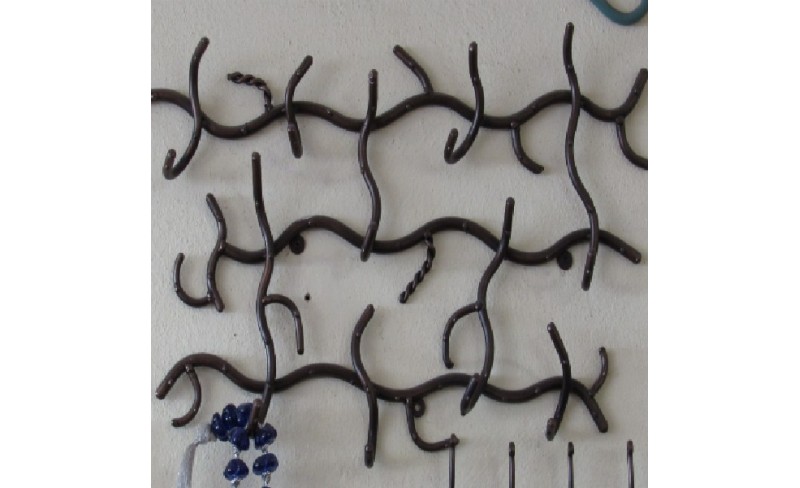  Κρεμάστρα 12